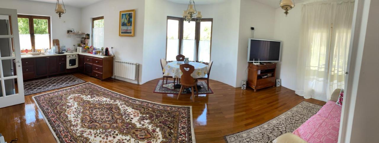 Villa Casa Dea Gladna Montana Exterior foto